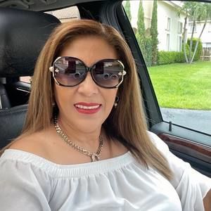 Meet your Posher, Rita